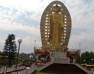 देहरादून - गुफाओं से झरनों तक का सफ़र